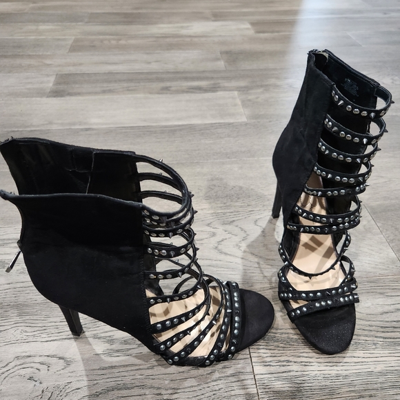 Jessica Simpson Studded Black Suede Zip Sandal - Picture 3 of 8